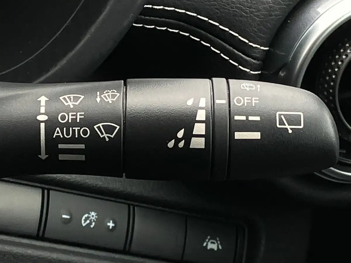 2023-nissan-juke-10-dig-t-n-connecta-dct-big-39