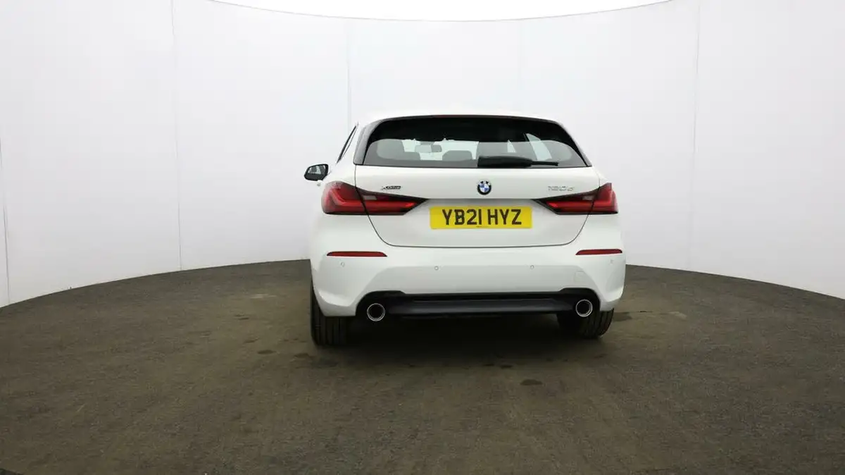 2021-bmw-1-series-20td-120d-xdrive-sport-lcp-big-63