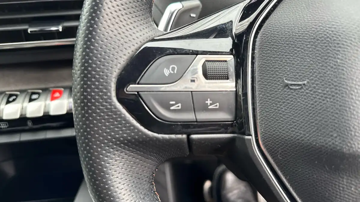 2022-peugeot-3008-suv-15-bluehdi-gt-eat8-big-22