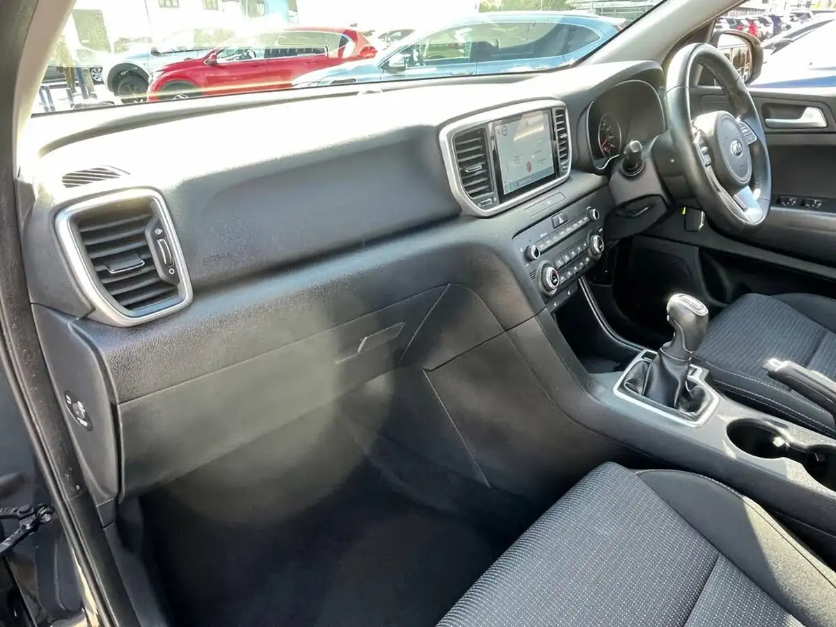 2021-kia-sportage-16-gdi-2-big-16