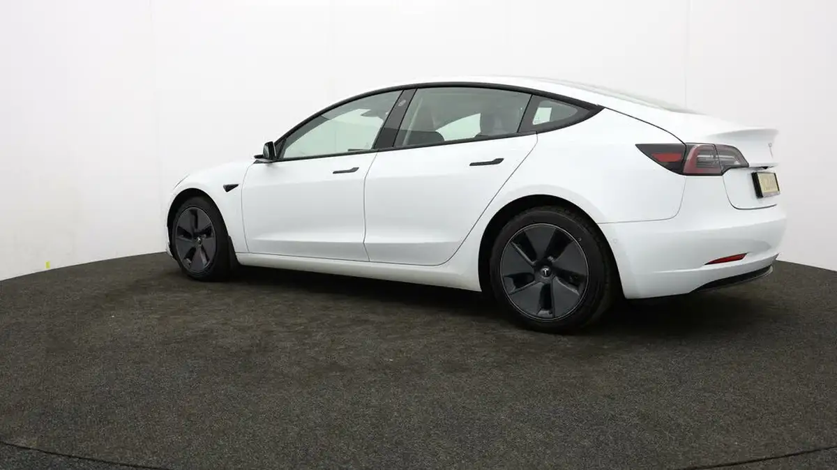 2021-tesla-model-3-e-long-range-4x4-big-74