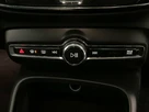2019-volvo-xc40-20-t4-momentum-awd-small-29