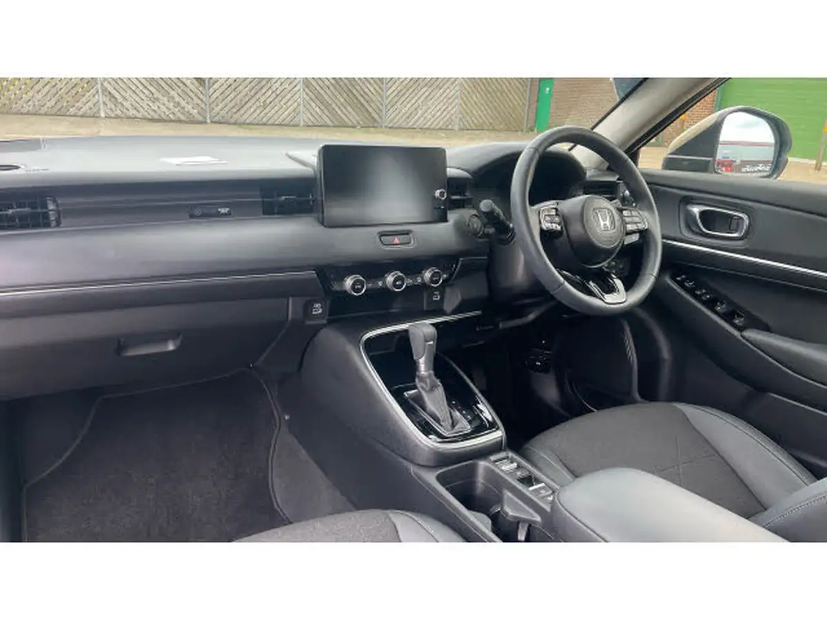 2024-honda-hr-v-15-i-mmd-advance-big-8