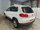 2012-volkswagen-tiguan-20td-se-140ps-4wd-small-9