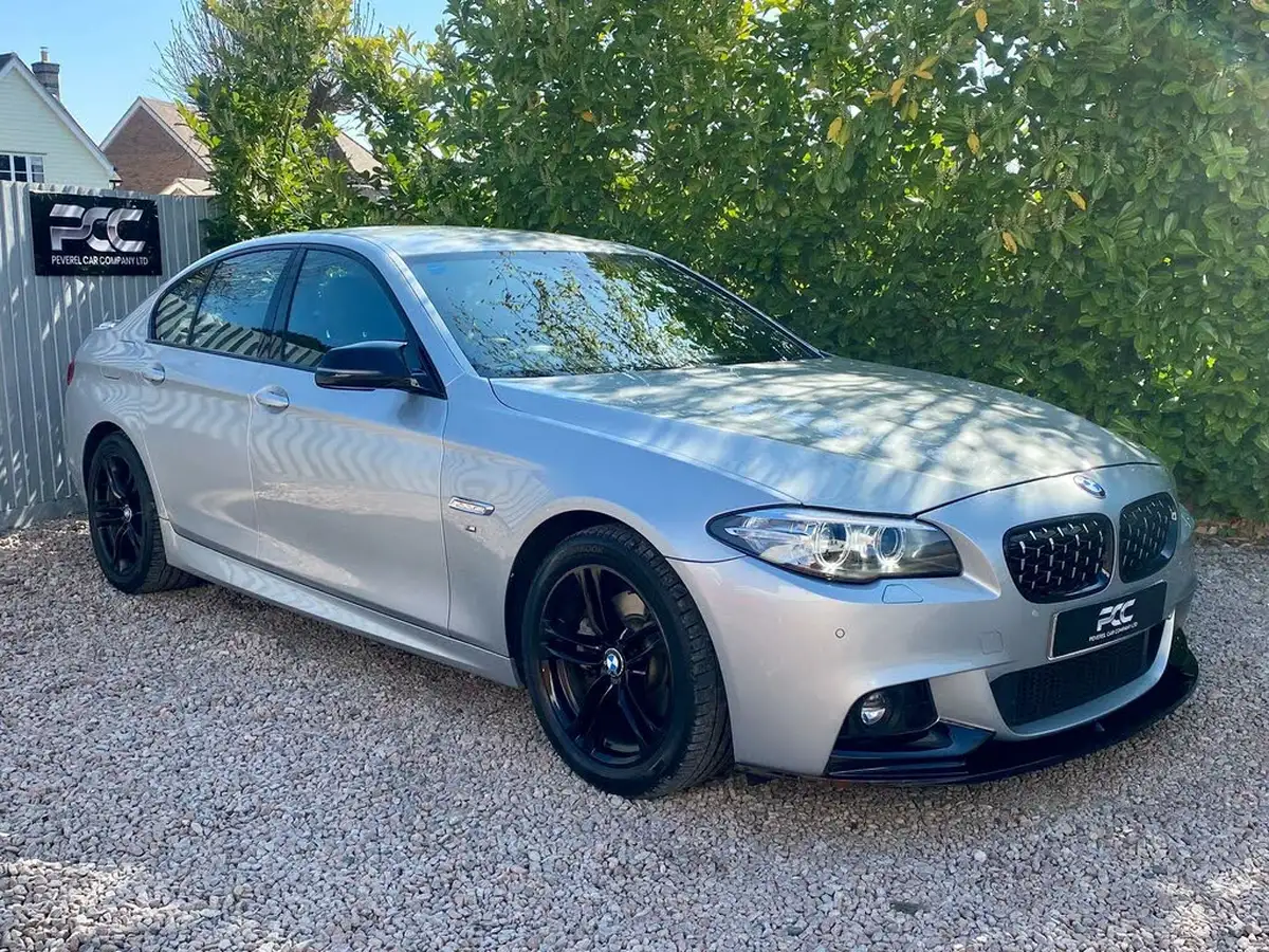 2016-bmw-5-series-20td-520d-m-sport-190bhp-saloon-4d-auto-big-11
