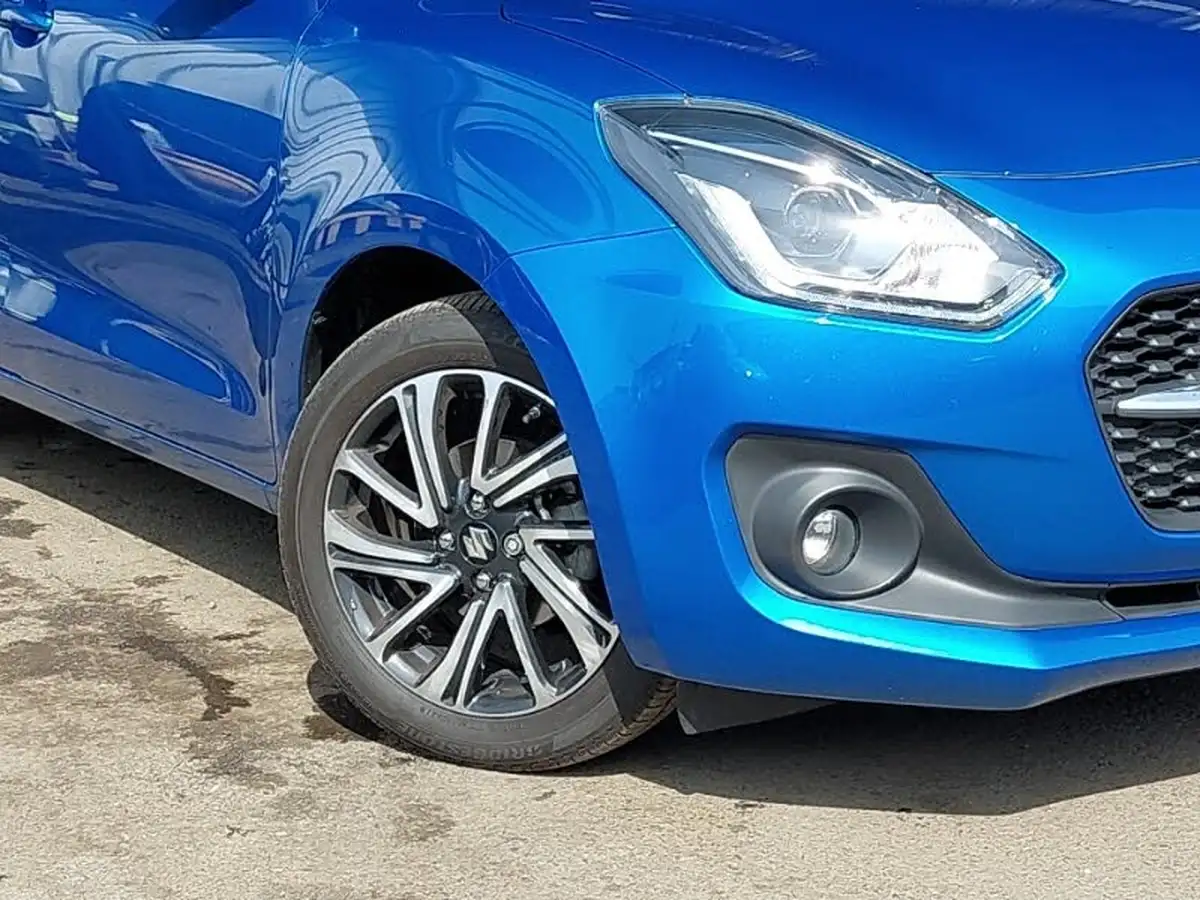 2022-suzuki-swift-12-dualjet-sz5-cvt-big-8