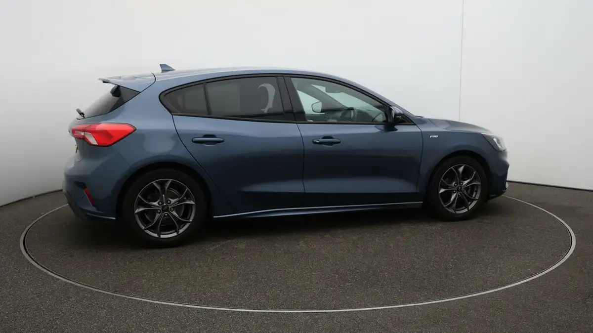 2021-ford-focus-15-st-line-edition-hatchback-big-41