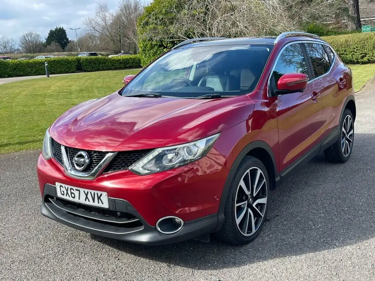 2017-nissan-qashqai-16dci-tekna-xtronic-cvt-big-8