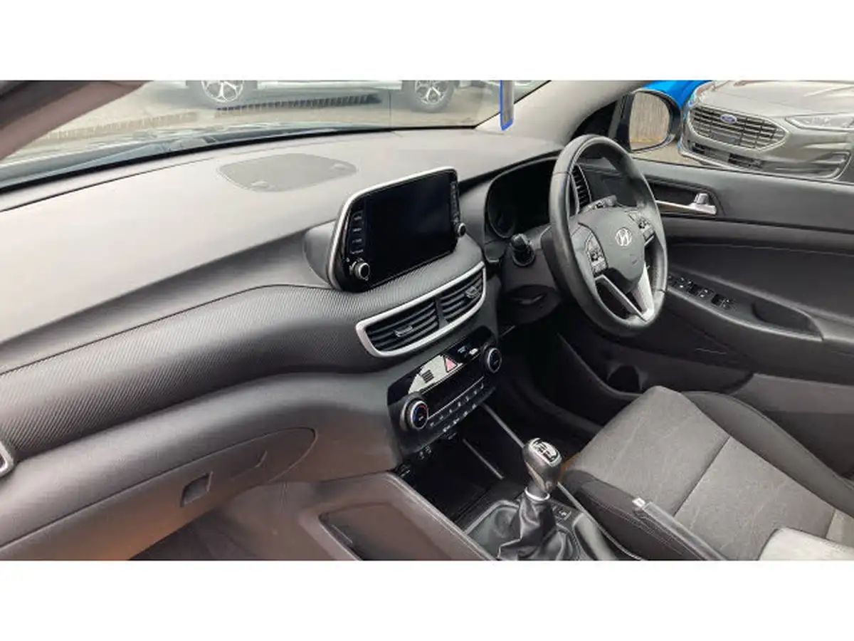 2020-hyundai-tucson-16-gdi-se-nav-big-8