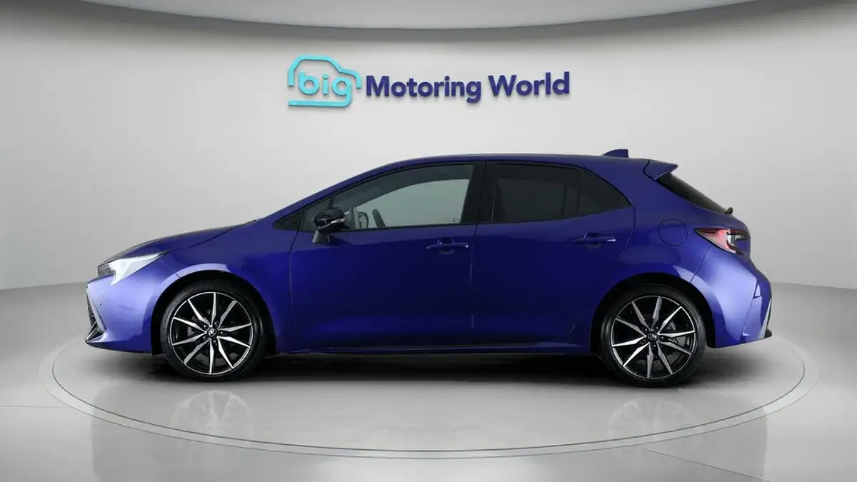 2024-toyota-corolla-18-vvt-i-gr-sport-hatchback-big-4