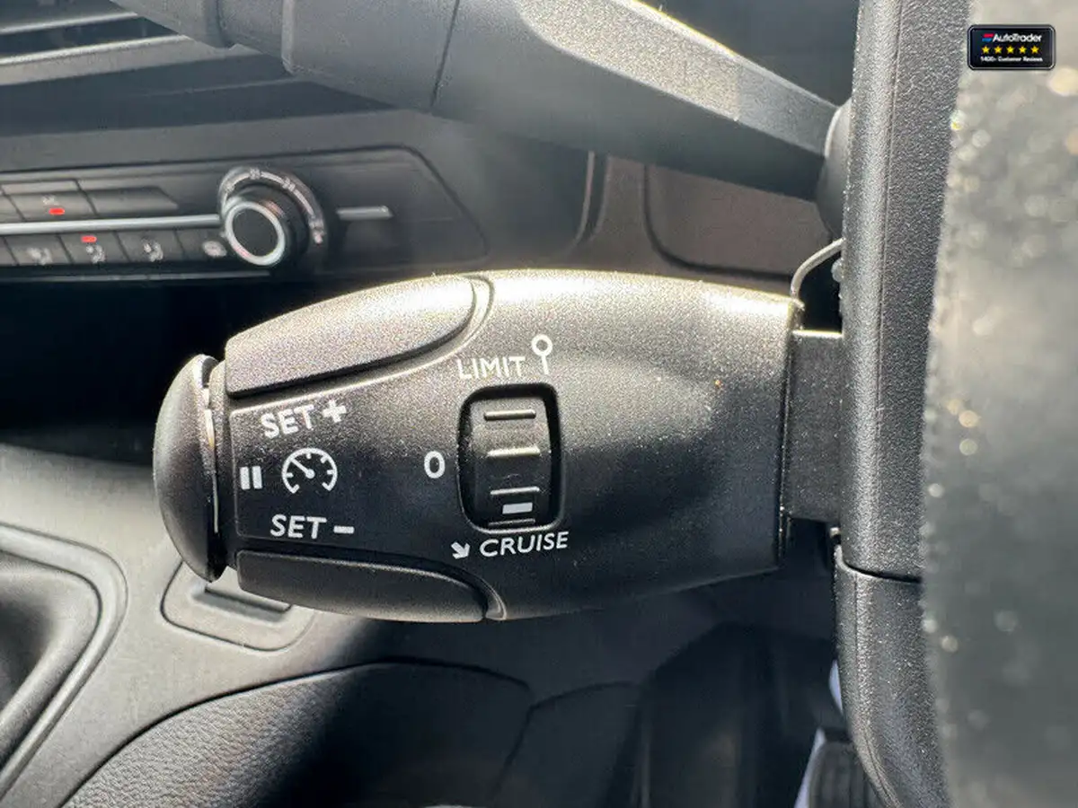 2021-peugeot-partner-15-bluehdi-1000-professional-100ps-eu6dt-panel-big-18
