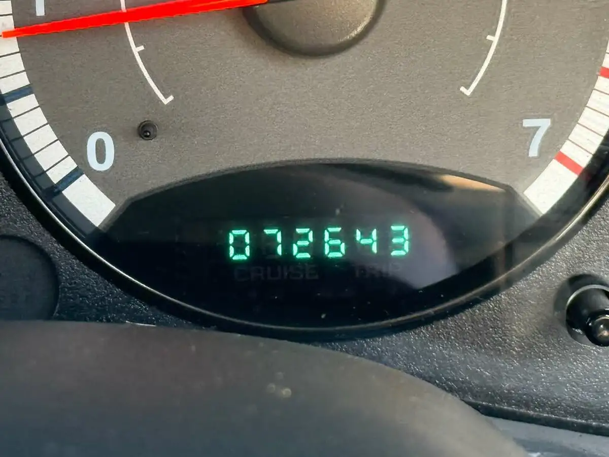 2005-jeep-cherokee-24-sport-big-40