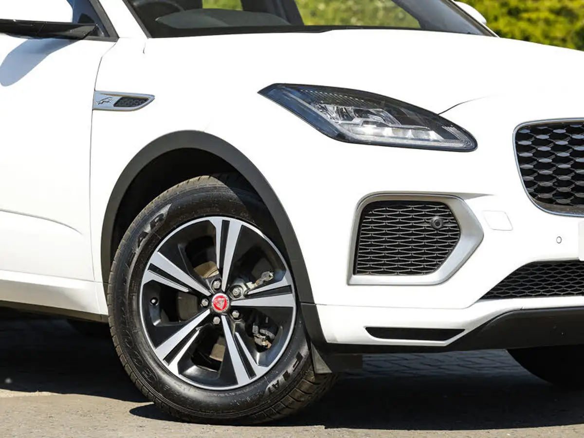 2021-jaguar-e-pace-20-d200-r-dynamic-s-big-8
