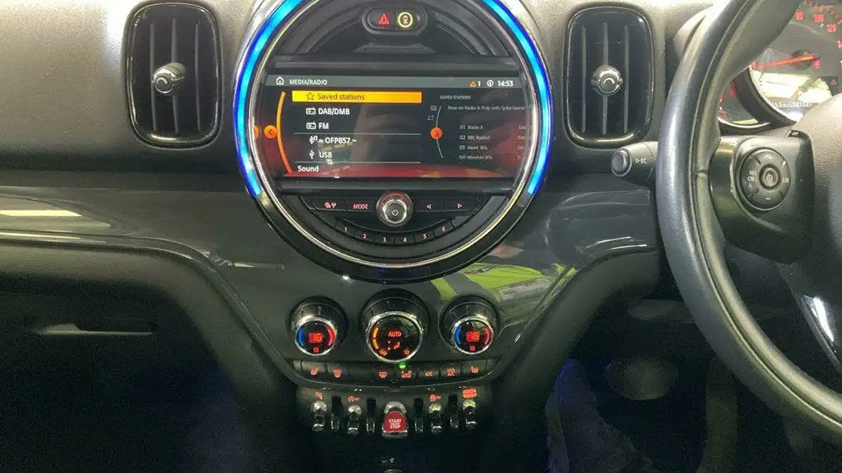 2018-mini-countryman-20td-cooper-d-jcw-chili-ss-auto-big-8