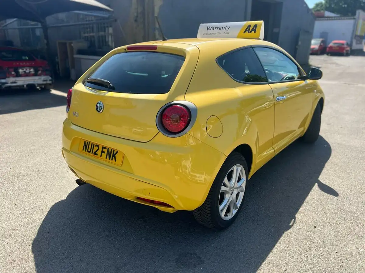 2012-alfa-romeo-mito-14-sprint-16v-78bhp-big-7
