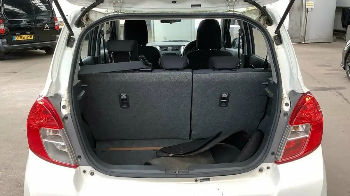 2016-suzuki-celerio-10-sz2-big-4
