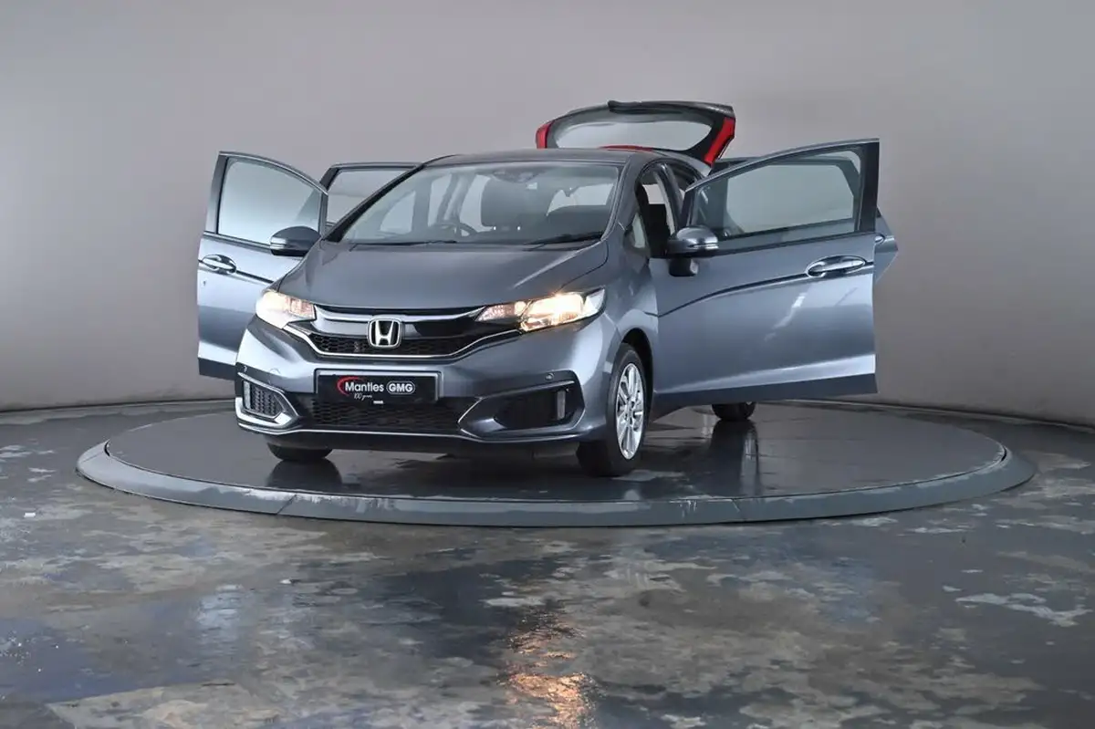 2018-honda-jazz-13-i-vtec-se-navi-big-36