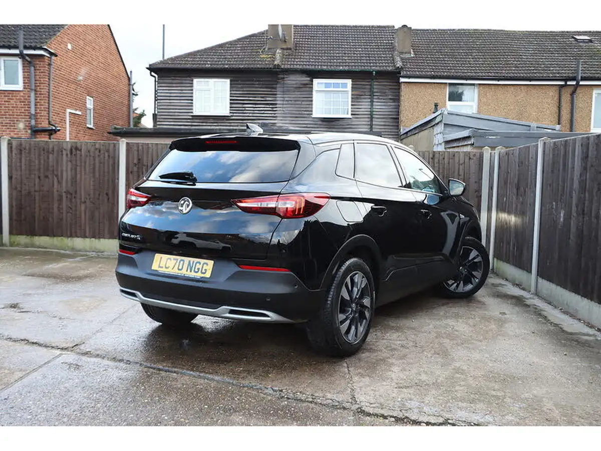 2020-vauxhall-grandland-x-12-sri-nav-auto-big-10