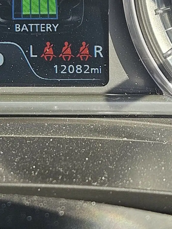 2022-suzuki-vitara-15-sz5-allgrip-big-11