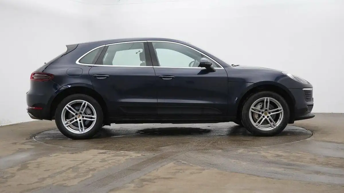 2016-porsche-macan-30td-s-big-1