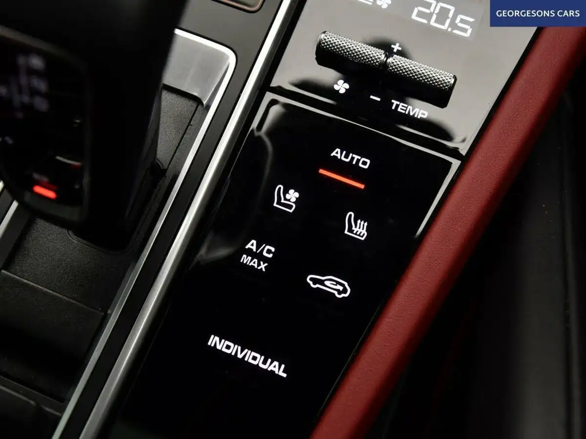 2022-porsche-cayenne-30-v6-e-hybrid-station-wagon-big-25