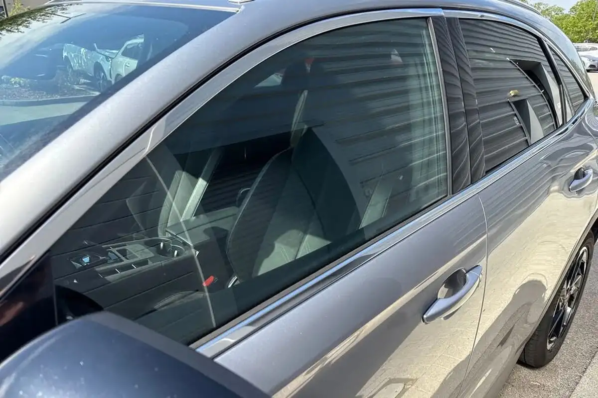 2019-ds-ds-7-crossback-20bluehdi-performance-line-big-28