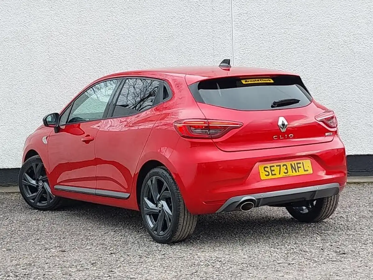 2023-renault-clio-10-tce-rs-line-big-1