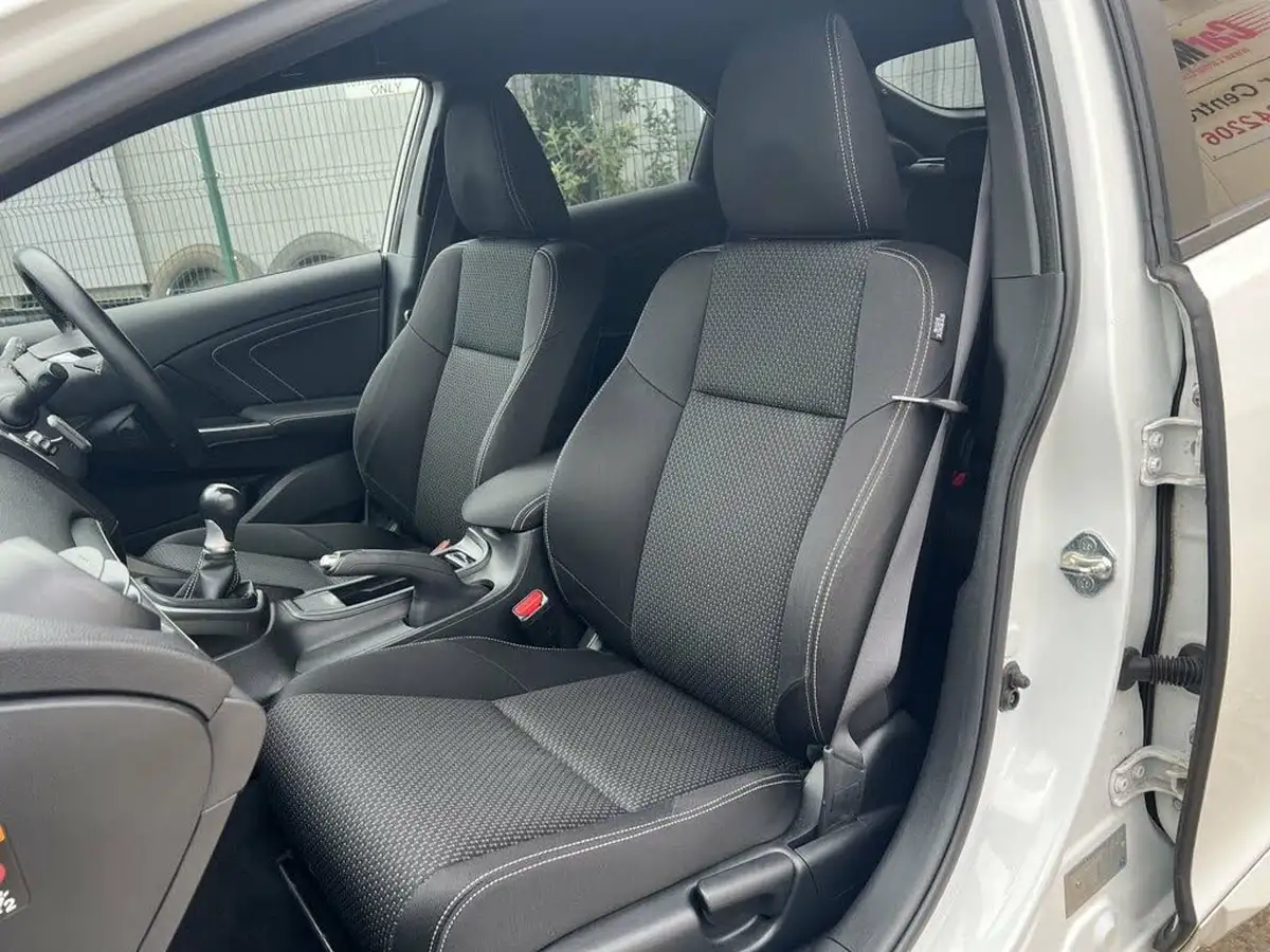 2016-honda-civic-18-sport-honda-connect-dasp-big-21