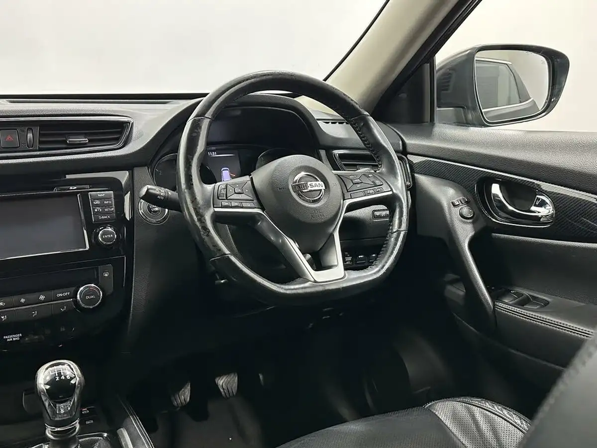 2017-nissan-x-trail-16dci-tekna-4x4-big-9