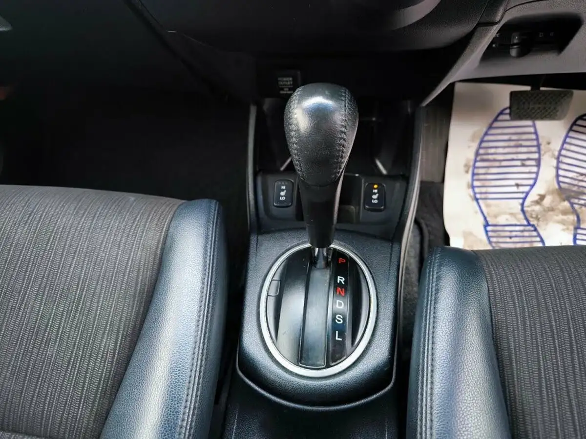 2013-honda-jazz-big-13