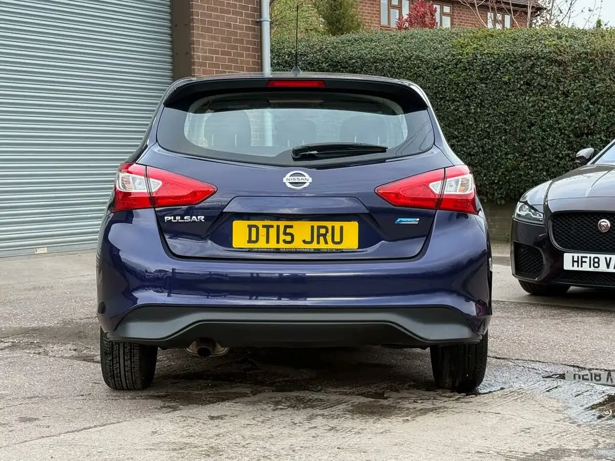 2015-nissan-pulsar-15dci-acenta-big-35