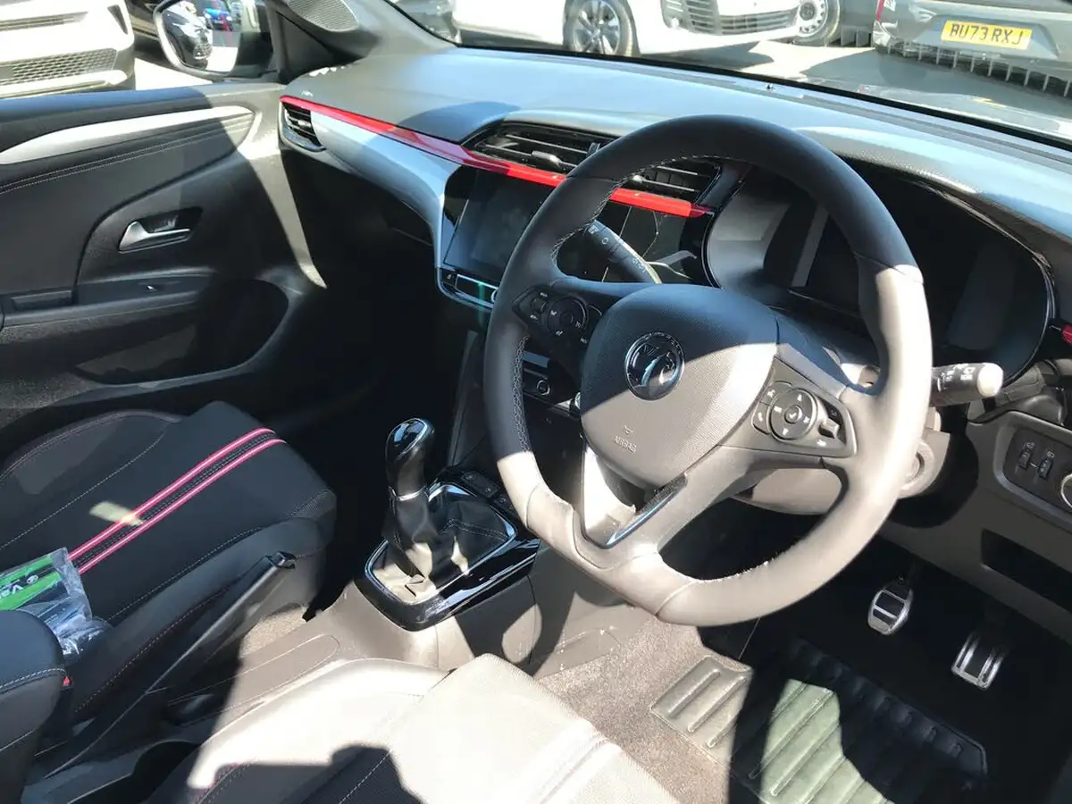 2023-vauxhall-corsa-12i-gs-big-2