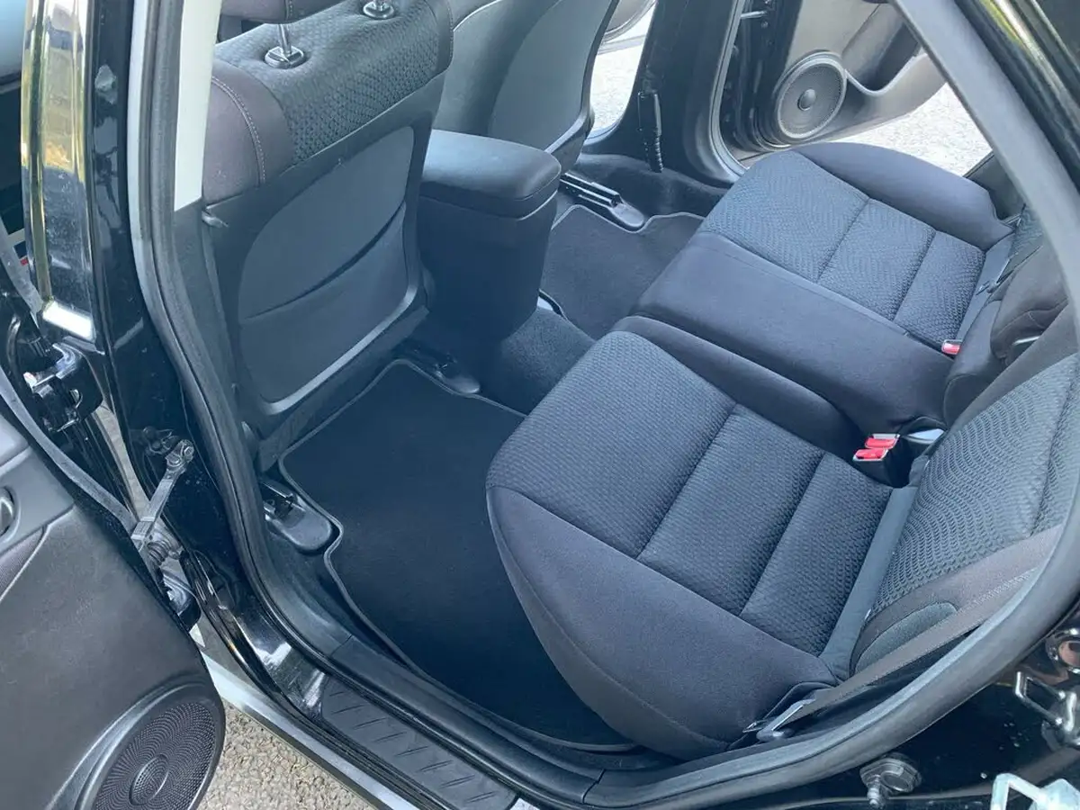 2010-honda-civic-18-es-t-auto-big-63