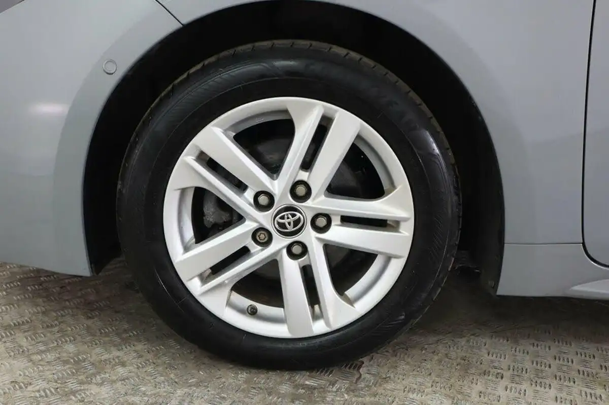 2021-toyota-corolla-18-vvt-i-icon-tech-spare-wheel-touring-sports-5d-big-29