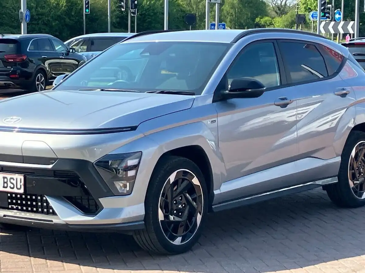 2024-hyundai-kona-e-n-line-big-30