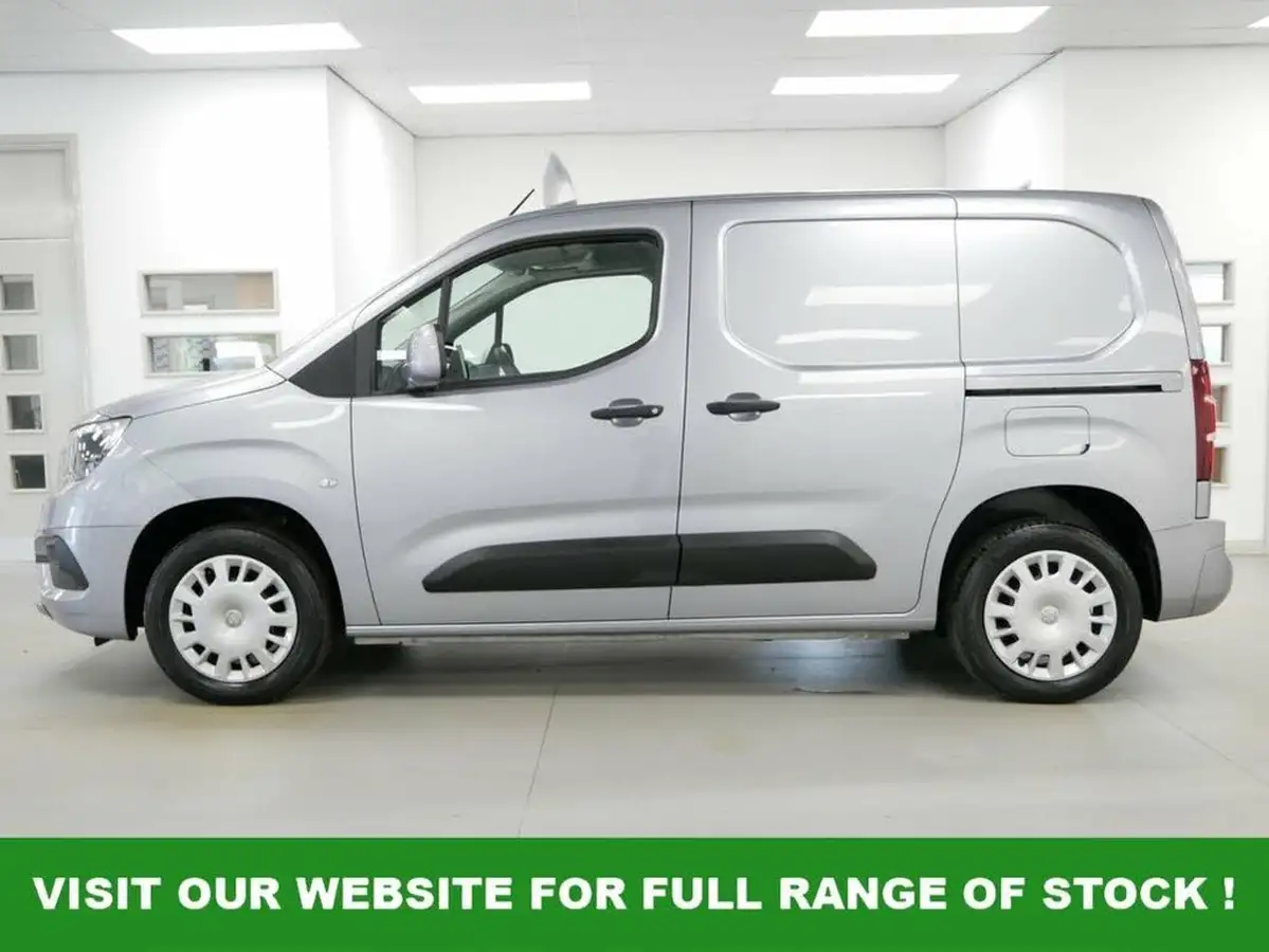 2021-vauxhall-combo-15cdti-sportive-2000-100pseu6dt-big-26