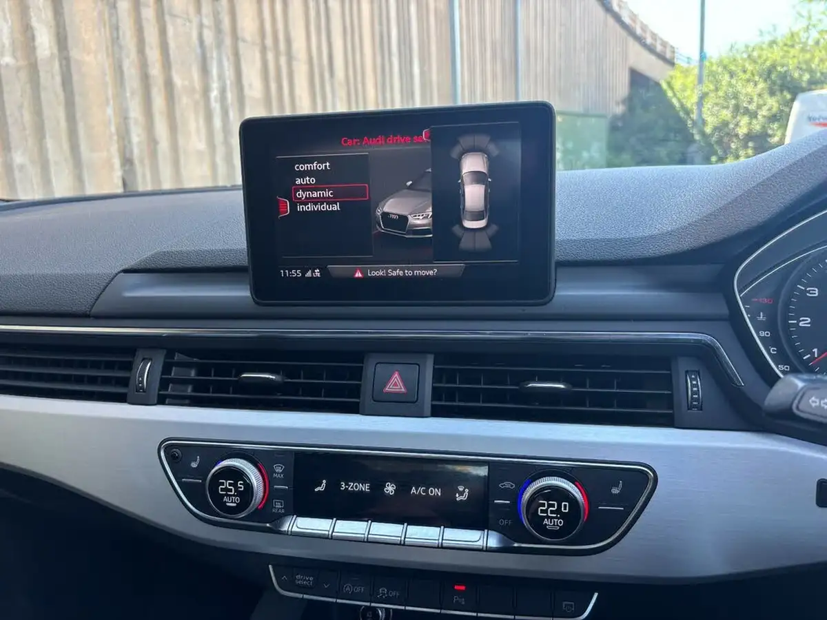2017-audi-a4-14-tfsi-s-line-big-39
