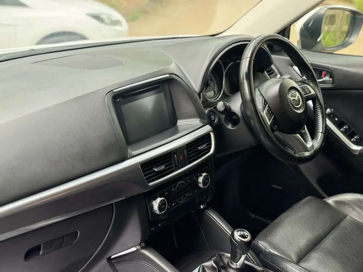 2015-mazda-cx-5-22td-sport-nav-150ps-2wd-big-44