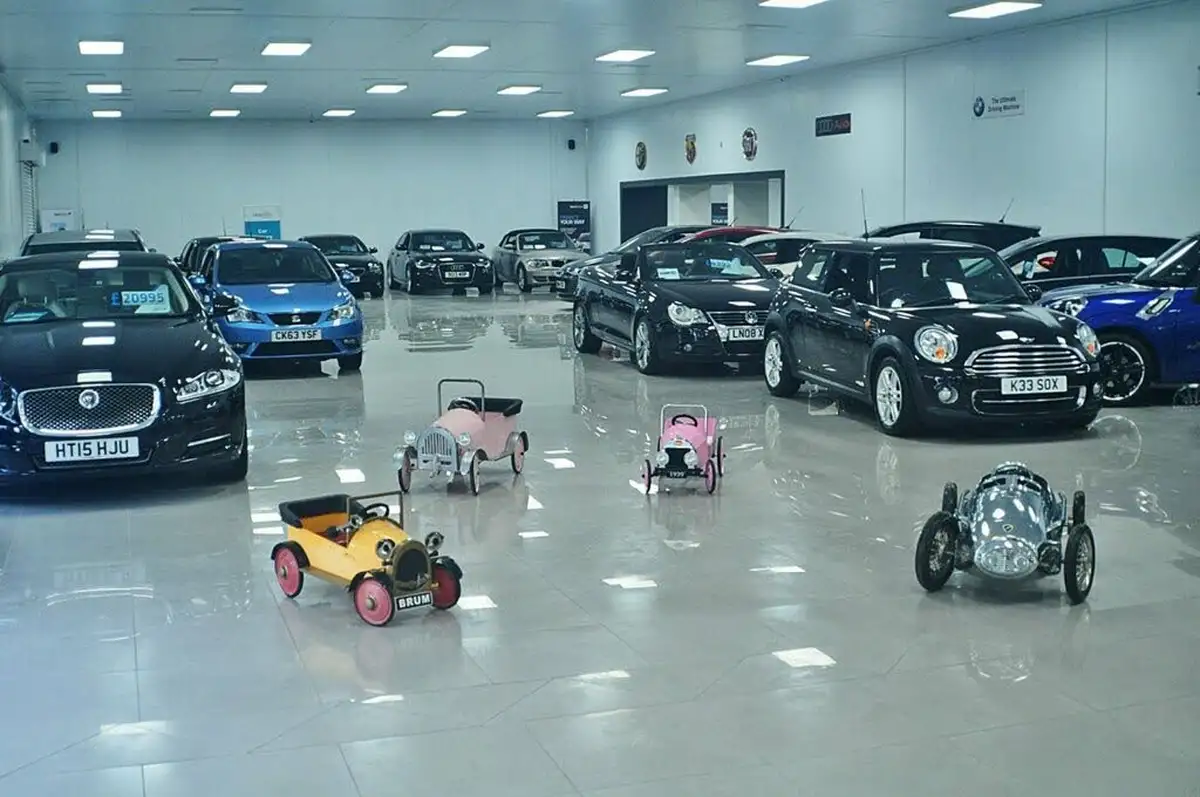 2018-fiat-500-12-lounge-big-0
