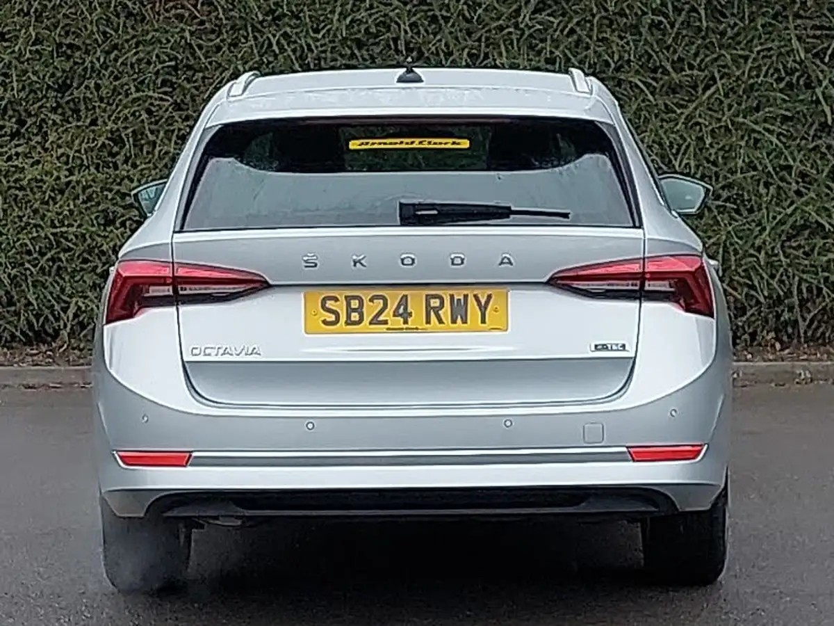 2024-skoda-octavia-15-tsi-e-tec-se-l-estate-big-18