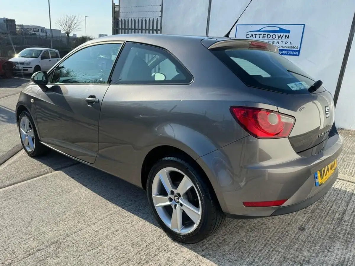 2014-seat-ibiza-14-toca-16v-85ps-sportcoupe-3d-big-2
