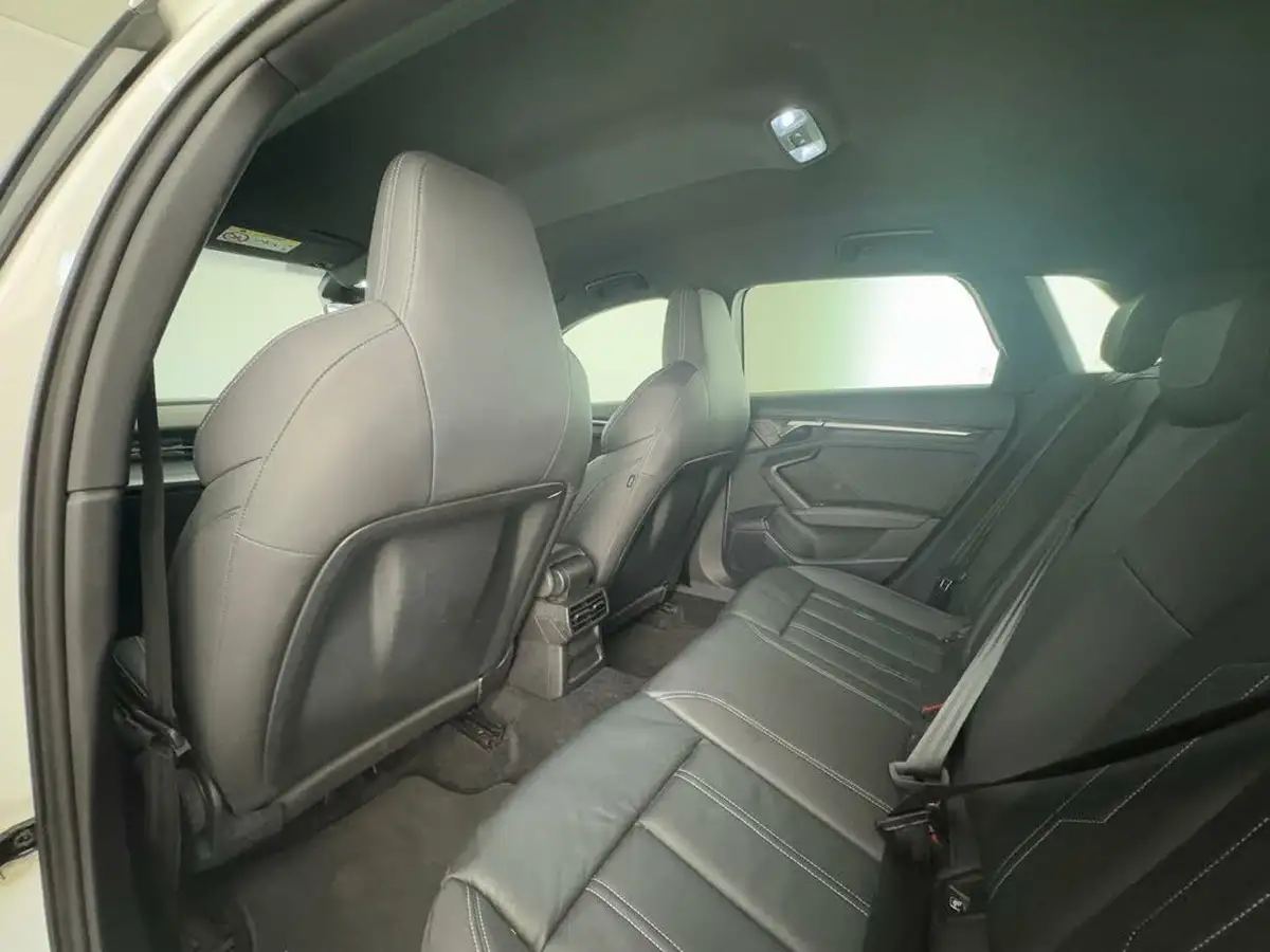 2022-audi-a3-14-40-tfsi-e-s-line-big-15