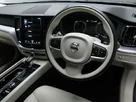 2019-volvo-xc60-20-t5-momentum-awd-small-17