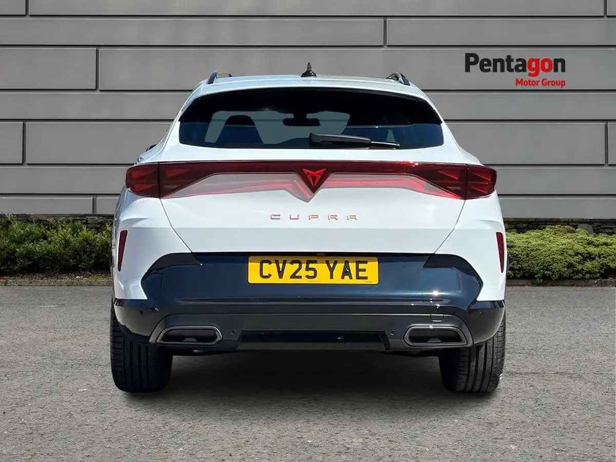 2025-cupra-formentor-15-etsi-v2-big-16