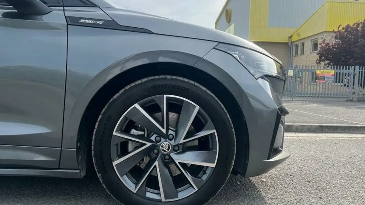 2024-skoda-enyaq-e-85x-sportline-plus-station-wagon-big-4