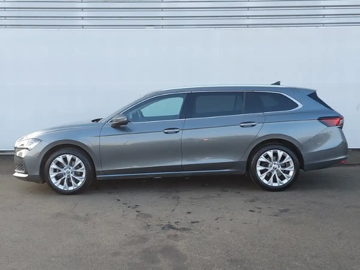 2024-skoda-superb-20tdi-se-l-150ps-scr-estate-dsg-big-3