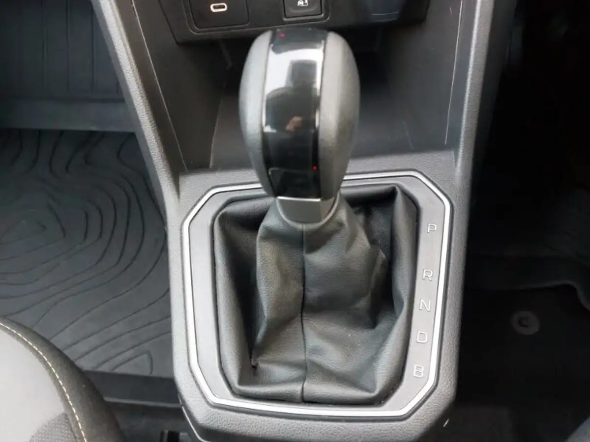 2024-dacia-jogger-16-tce-extreme-big-18