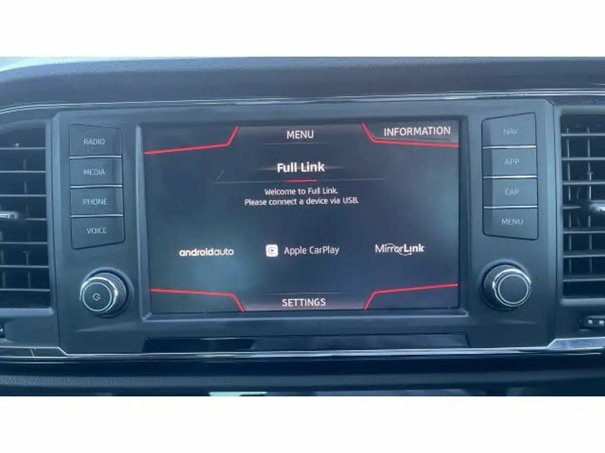 2018-seat-ateca-20tdi-fr-150ps-1968cc-big-24