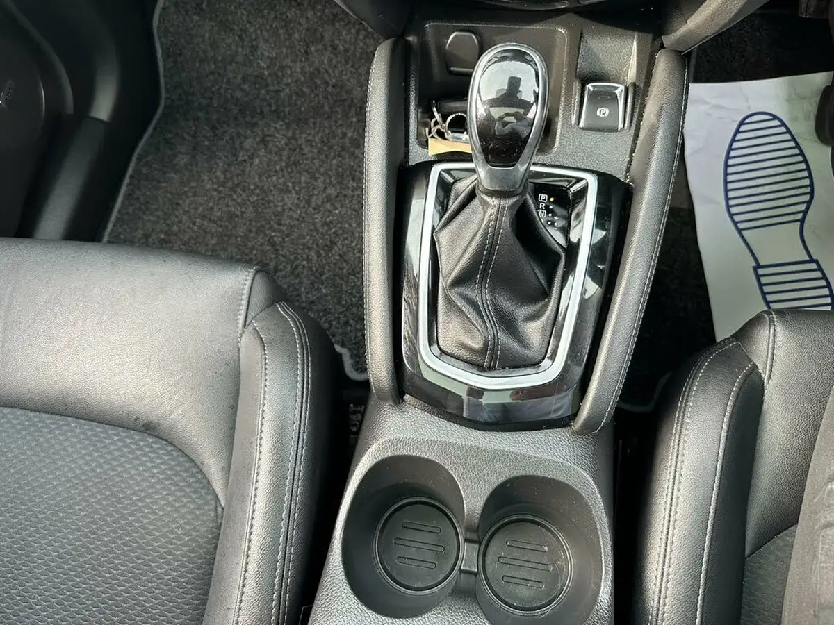2019-nissan-qashqai-15dci-tekna-19in-alloysglass-roof-pack-dct-big-6