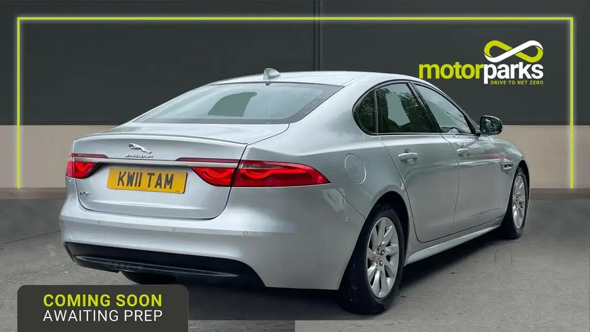 2018-jaguar-xf-20td-r-sport-163ps-saloon-4d-1999cc-auto-big-3